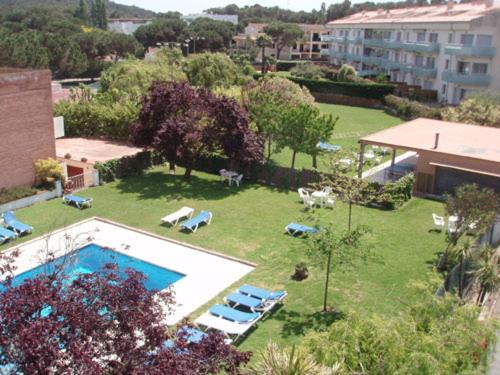 Hotel Ancora — Swimming pool in Palamos, Catalonia