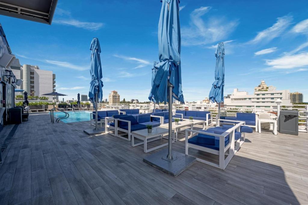 Ocean Drive Apartments with Rooftop Pool, South Beach, Miami photo