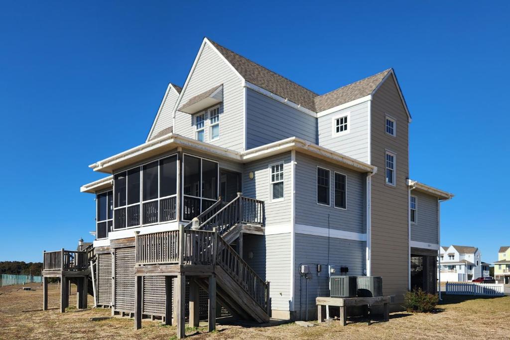 Clownfish #3A-CAC, Buxton