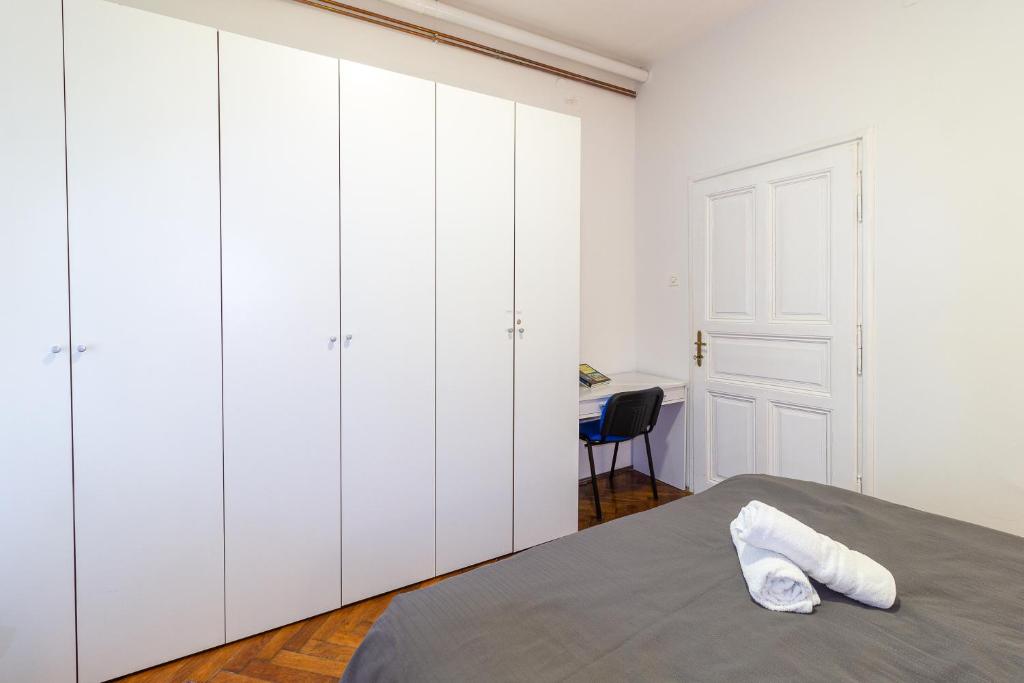 Apartment G37 photo