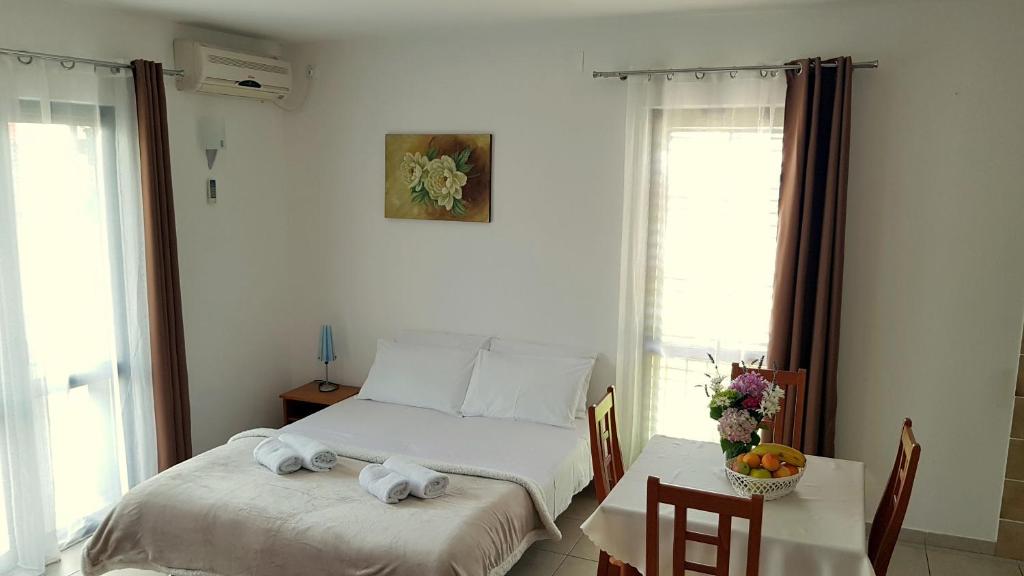 Gregovic Apartments - 5