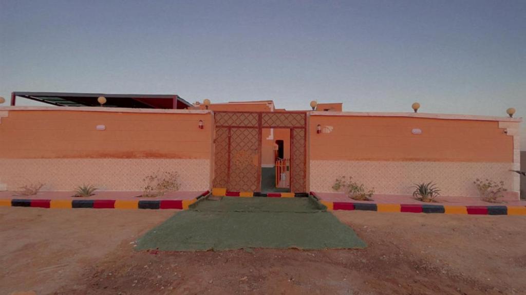 شاليه الطيبين أهل أول — Hotel in King Abdullah Economic City