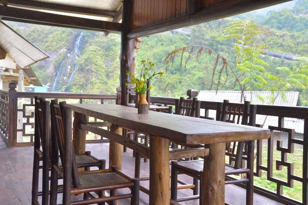 H&#8217;mong Eco House