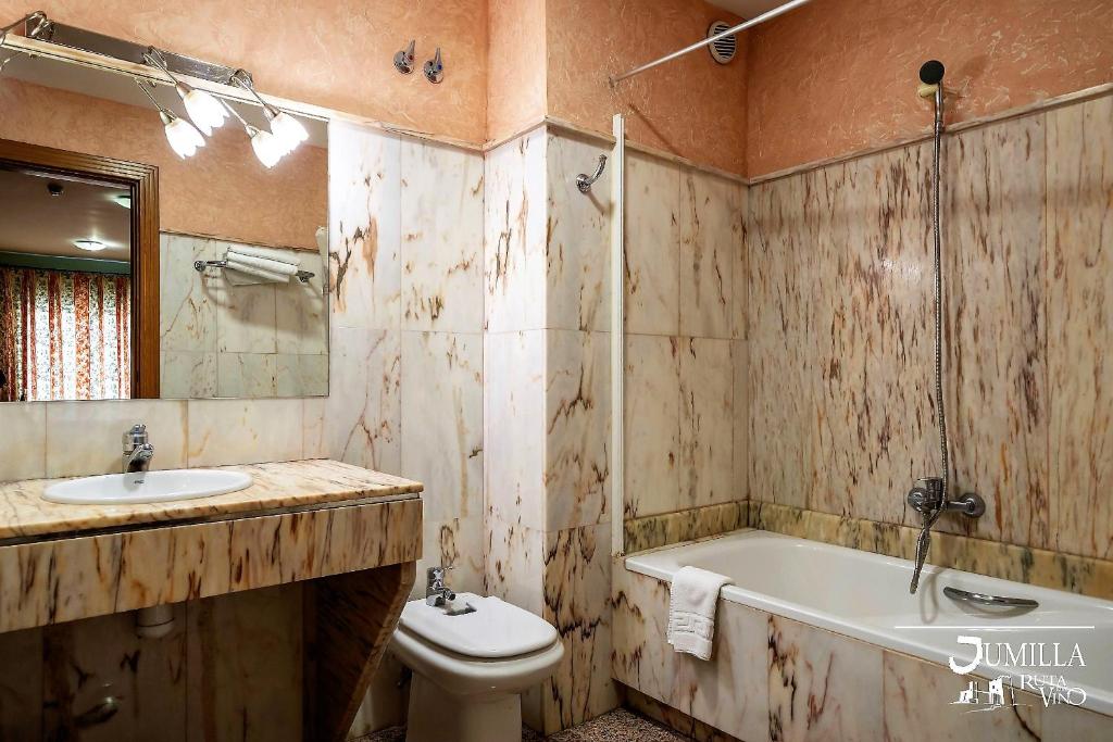 Hotel Pio XII Jumilla photo