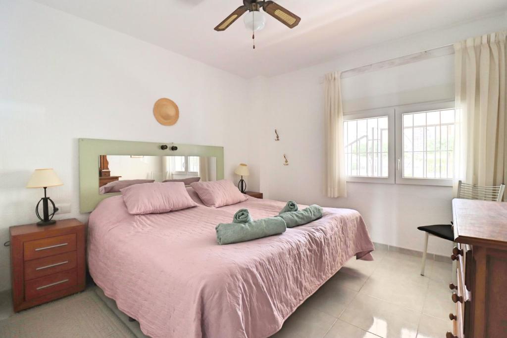 2 bedroom in Parador with pool and seaview - 5