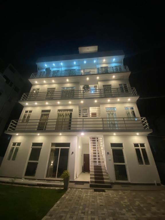 Apartment near Colombo Airport — Hotel in Negombo