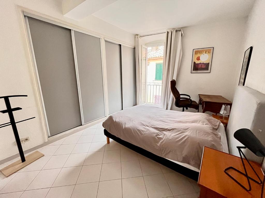 Appartement spacieux en face du port - 4