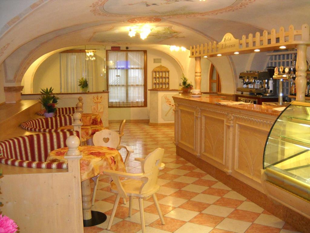 Hotel San Lorenzo photo