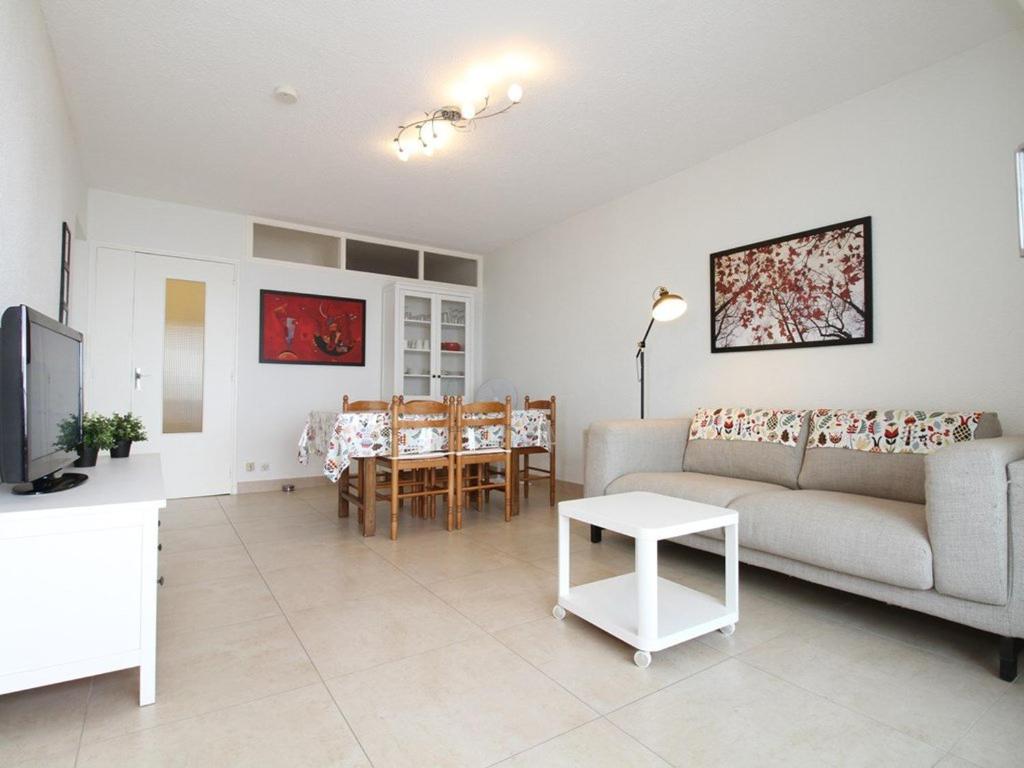 Appartement T3 à Balaruc-les-Bains avec WiFi et vue sur l'étang de Thau - 2