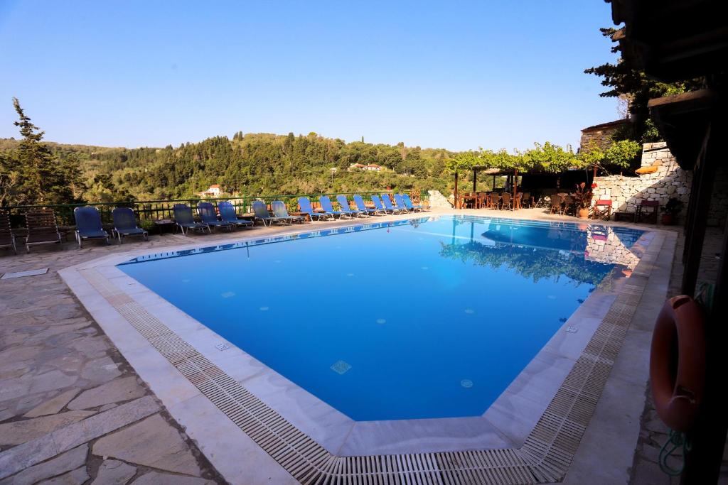 スイミングプール