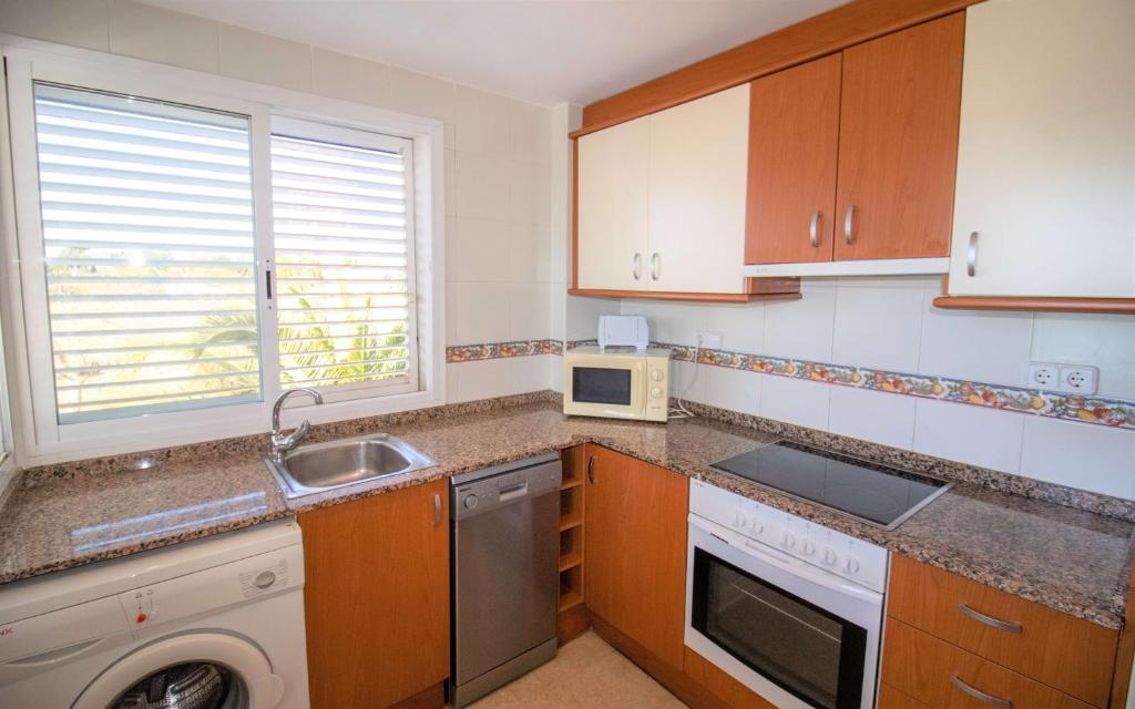 Canaret A Apartamento en segunda línea de playa Albert Villas - 3