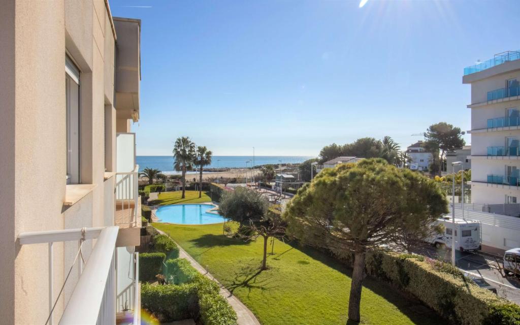 Atico en primera línea con vistas al mar - Roquer Marti ALBERT VILLAS - 2