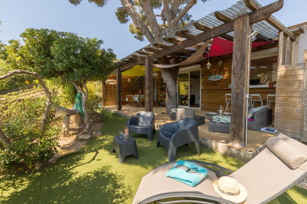La Félyvonne, villa familiale confortable avec sa grande terrasse ombragée et sa vue dégagée sur mer - 5