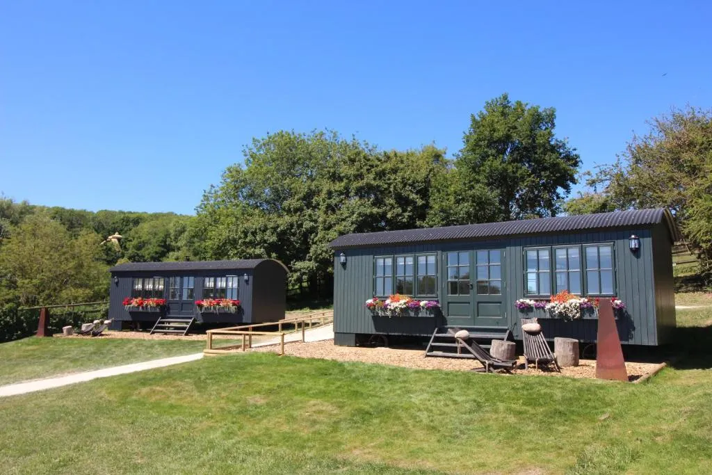 Hog Deer Creek - At Port Lympne Reserve, hotel v destinaci Hythe