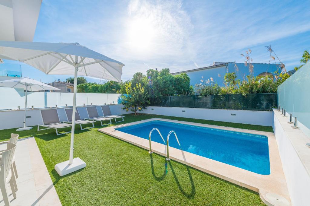 NEW! Villa del Lago 2, Alcudia Beach, Mallorca - 5