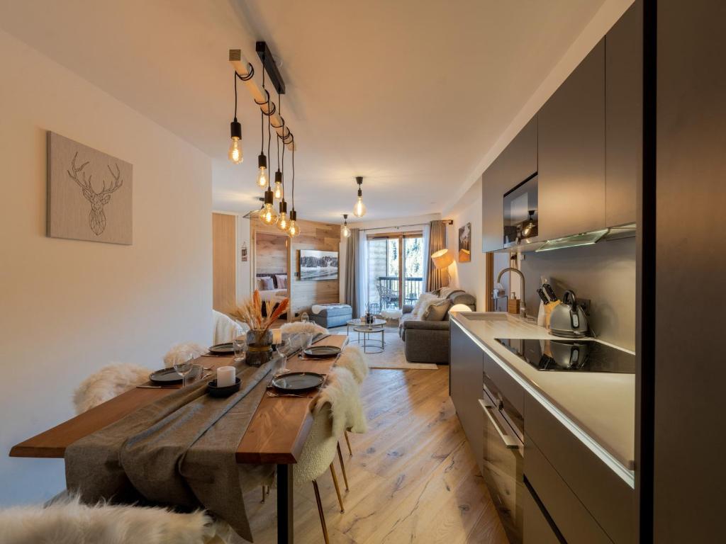 Appartement moderne proche des pistes avec parking et WIFI - FR-1-563-128 - 2