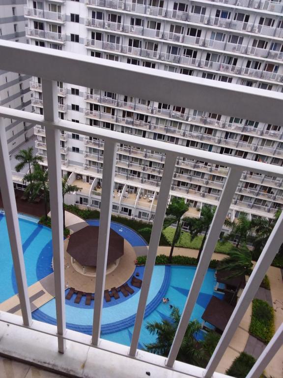 Condo at Shell Residences, Manila