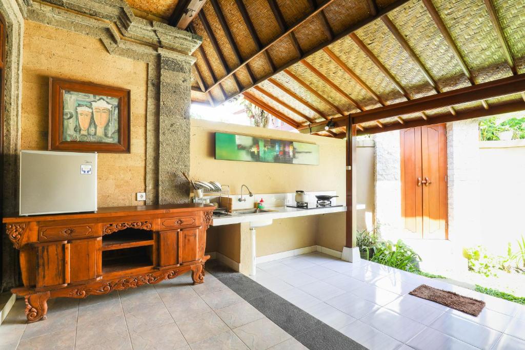 Sari Bamboo Bungalows