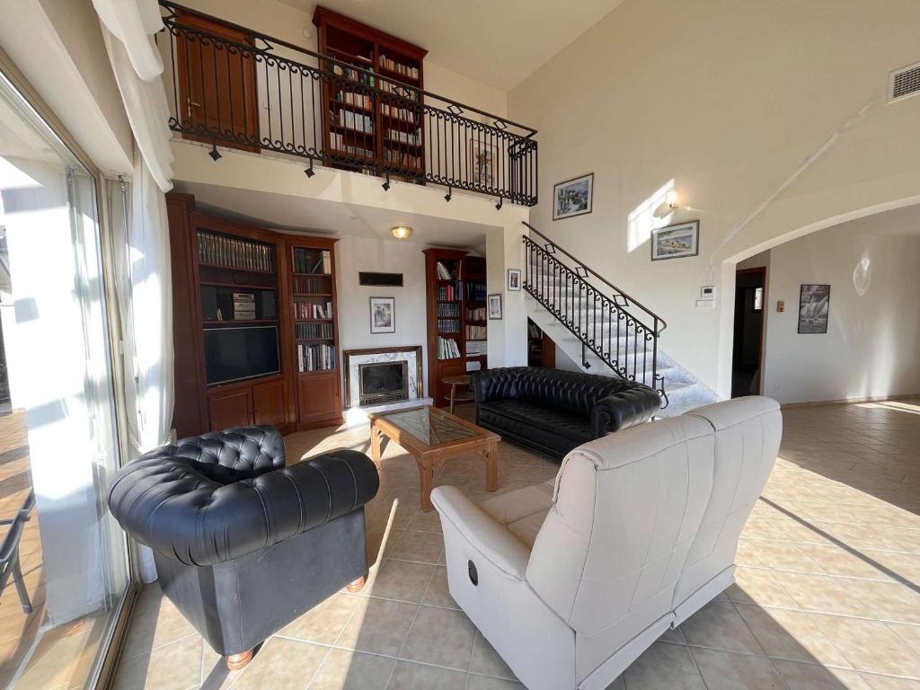 Maison climatisée 5 pièces avec piscine et jardin, 7 couchages - Cavalaire-sur-Mer - FR-1-226B-86 - 5