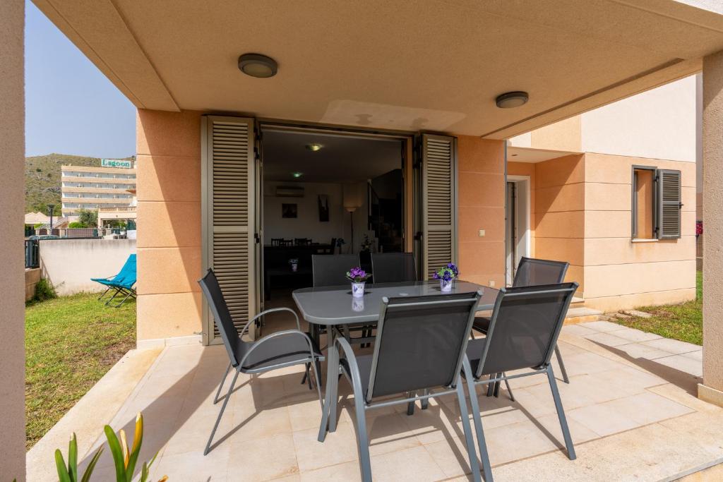 M4R Gran Canal, Puerto de Alcudia - 3