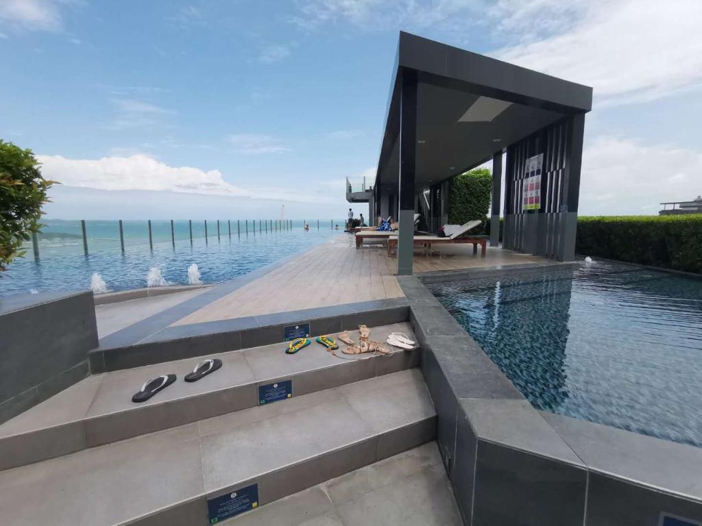 The BASE Central Pattaya photo