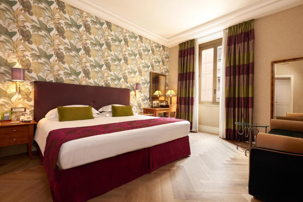 데이 멜리니 호텔의 피트니스 센터 또는 레스토랑