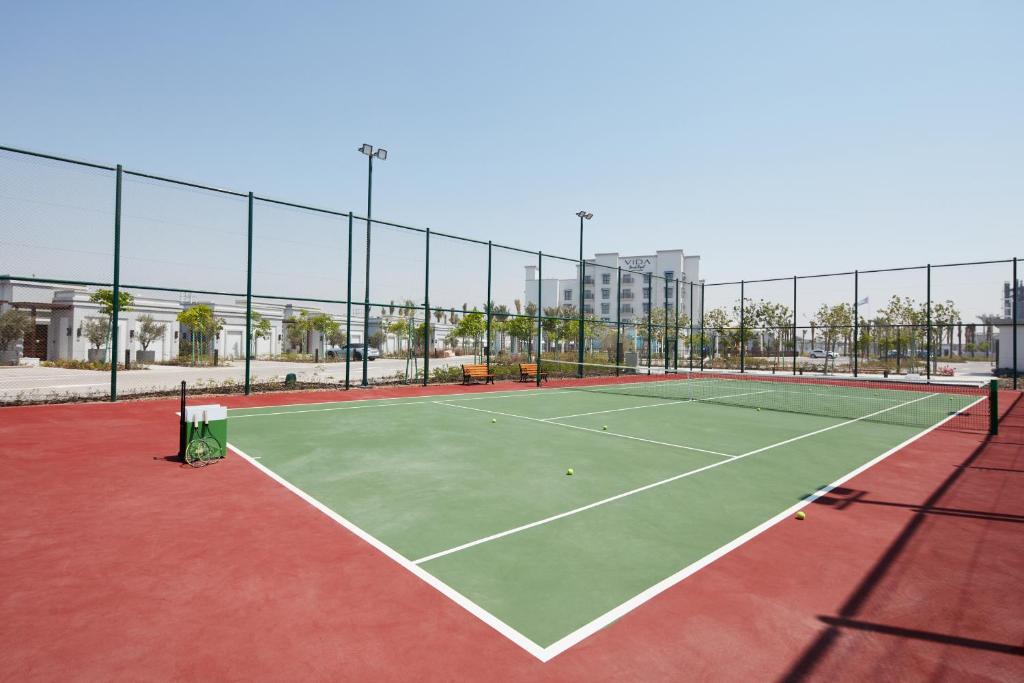 Tennis court