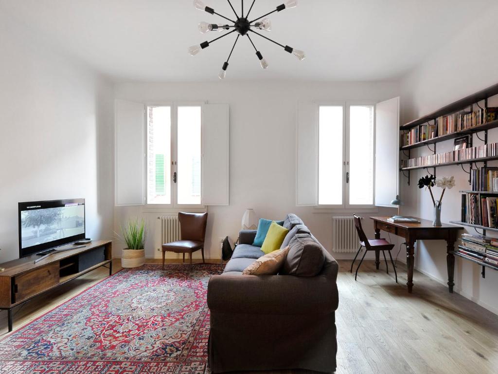 UR NEST Testoni - 2
