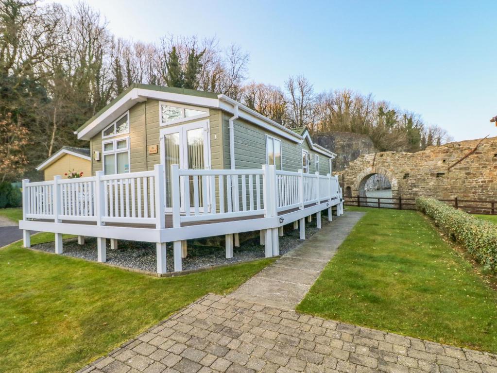 The Hideaway - Heritage Park, Narberth