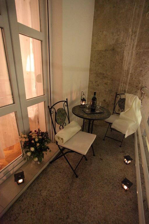 Vincent apt. in old town centre photo