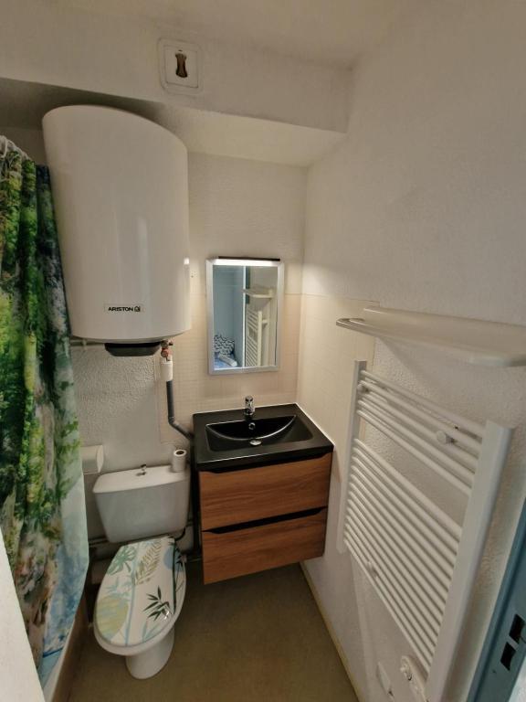 studio tout équipé proche therme - 2