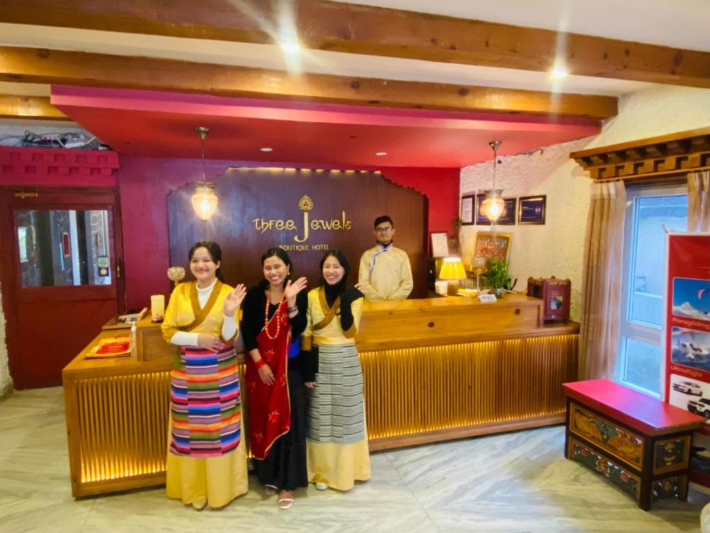 Three Jewels Boutique Hotel photo