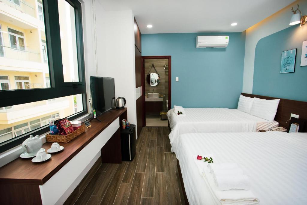 Tesoro Hotel