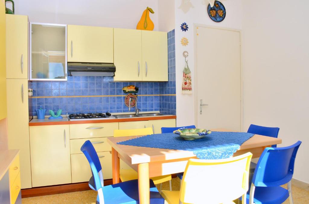 Three-Bedroom Apartment very close to the beach - 2