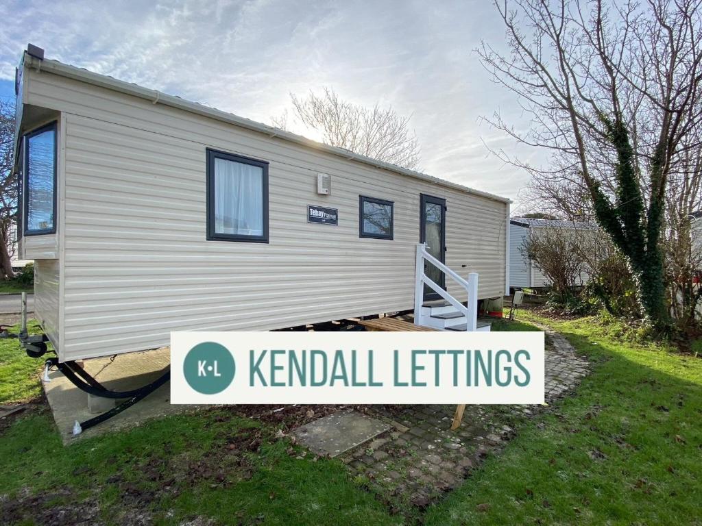 Tebay (Green Lawns), Selsey