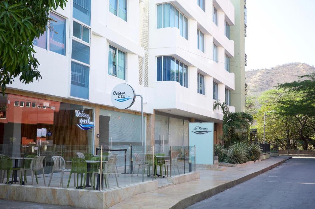 Hotel La Riviera photo
