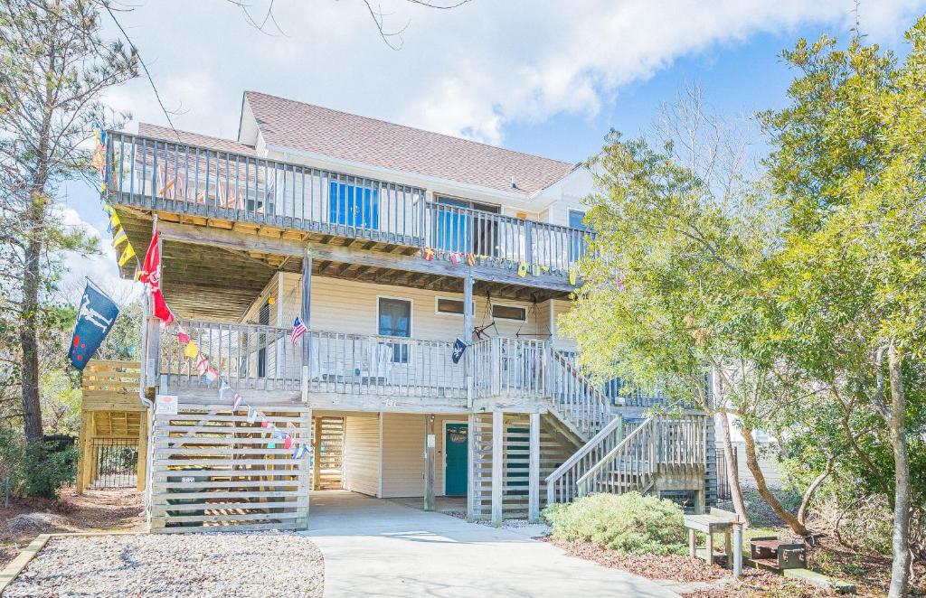 Nautical by Nature, Corolla