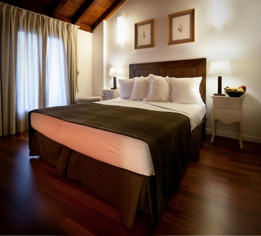 Apartamentos Abad Toledo photo