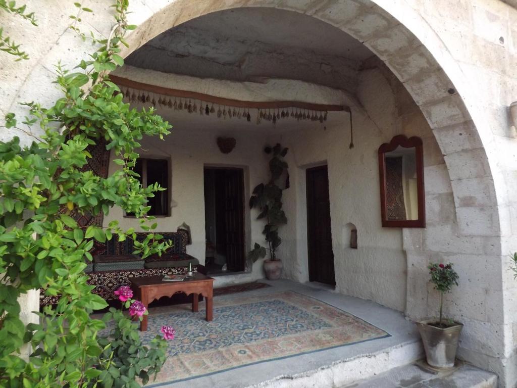 Local Cave House Hotel photo