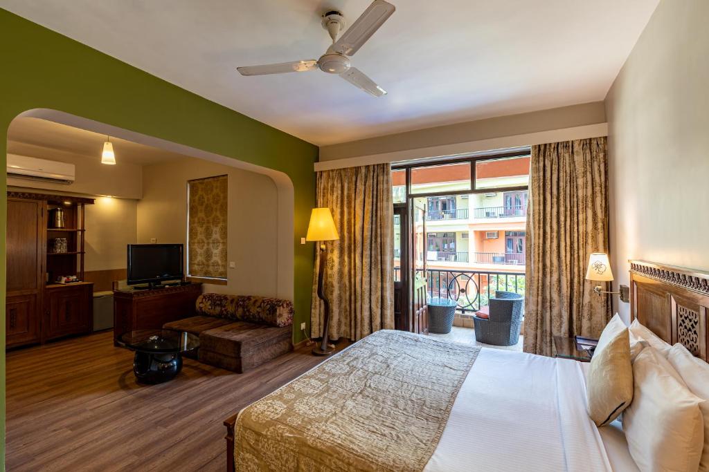 Goa Neelams The Grand Hotel room