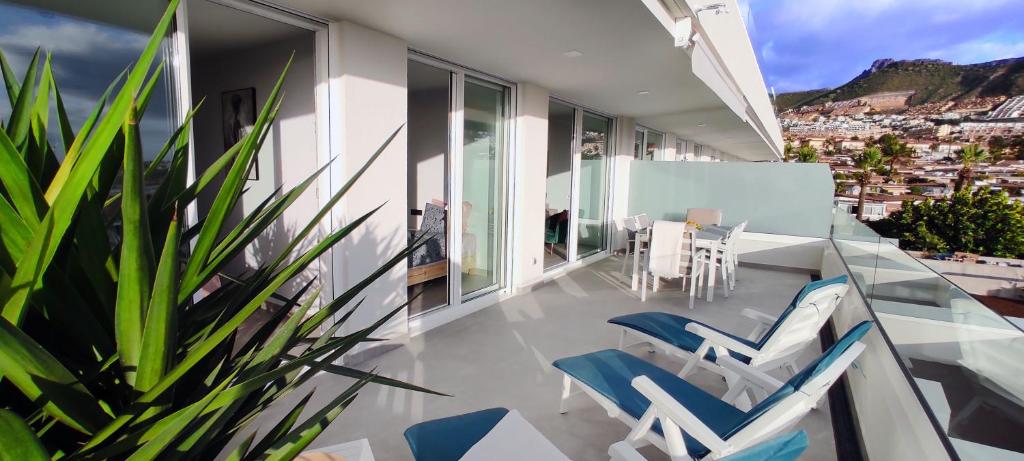 Costa Adeje Ocean View Apartment - 4