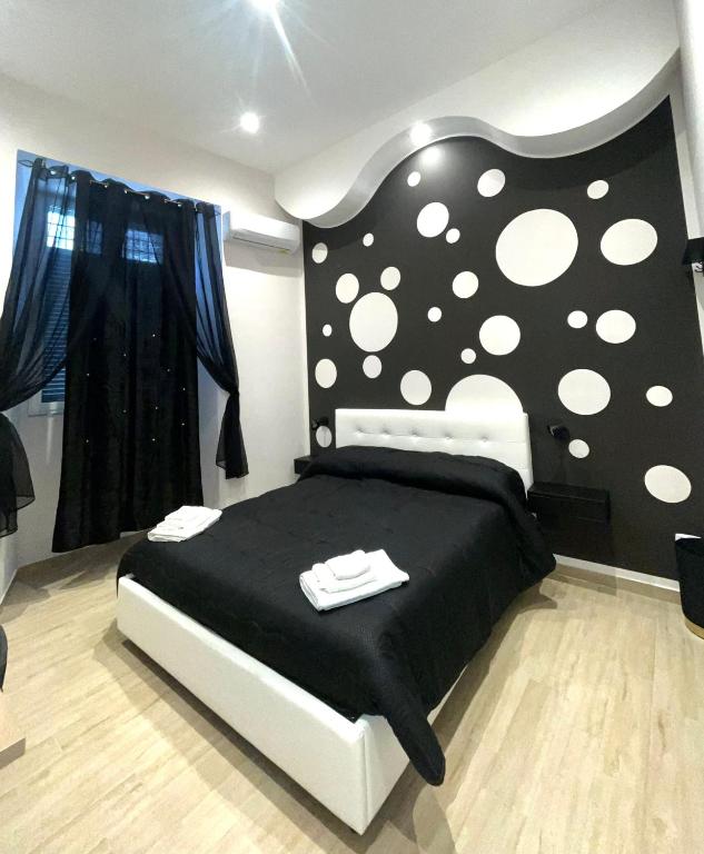 VENEZIA ROOMS, Neapol