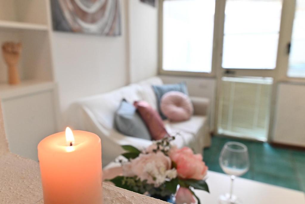 IzzHome Cozy Sonnino — Hotel in Cagliari