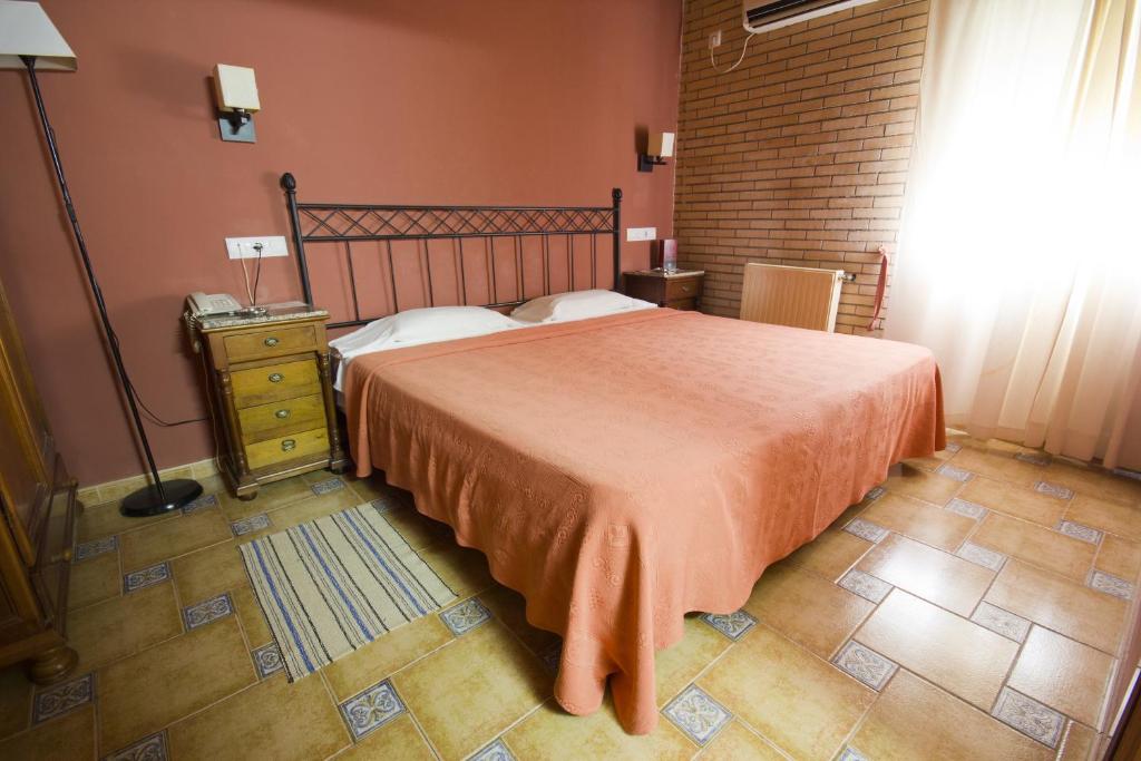 Hostal Nueva Andalucia photo