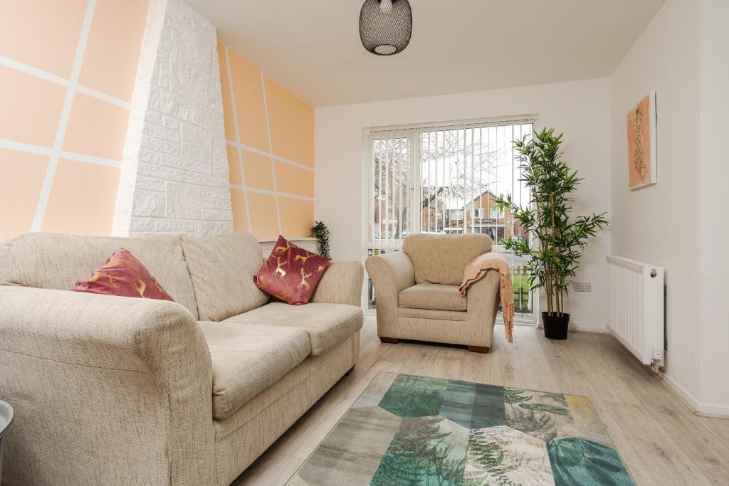 Lux & Cozy 3-Bed Bolton House