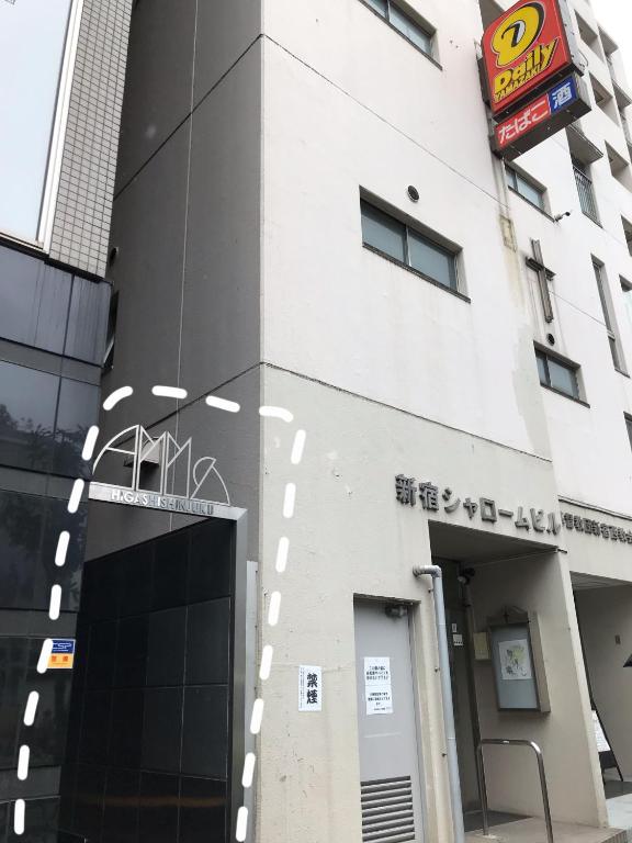 TOKYO EXPERT SHINJUKU