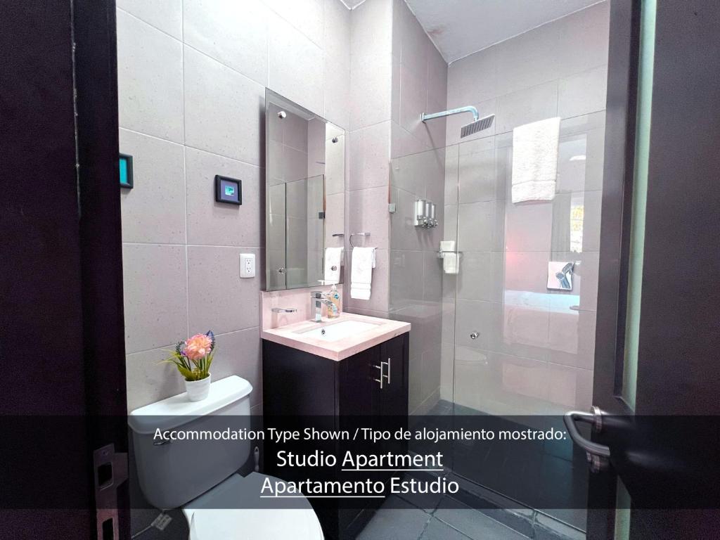 Cardenas Suites photo