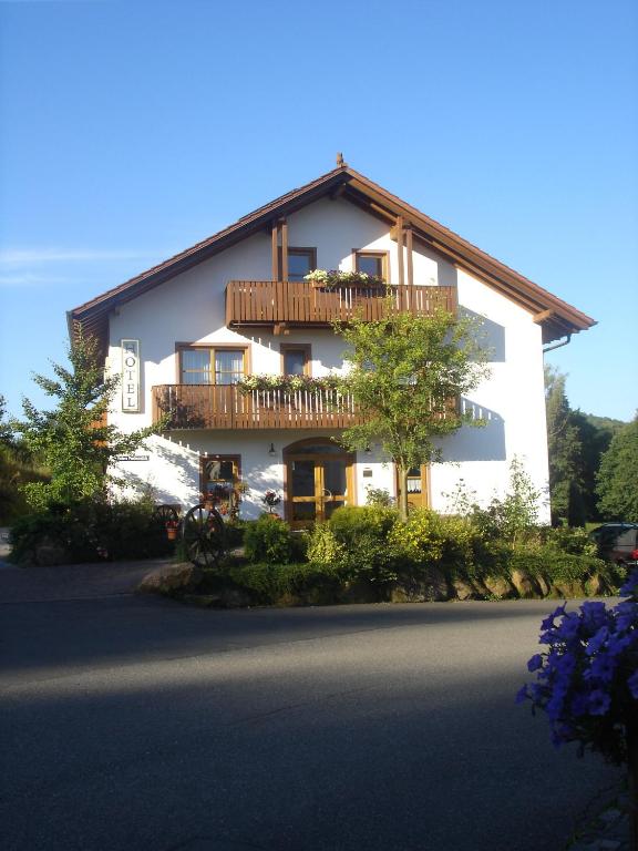 Hotel & Landgasthaus Pfeifertal