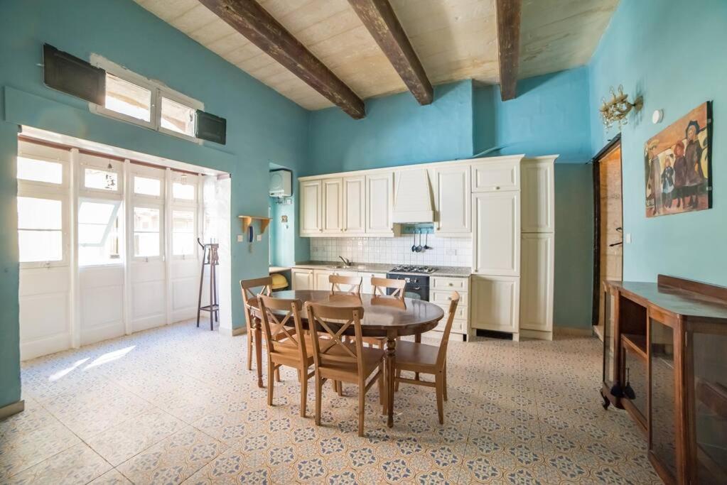 JuF- Juliana's unique Townhouse, Valletta