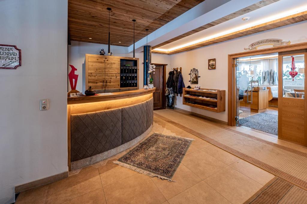 Hotel Garni Entstrasser photo
